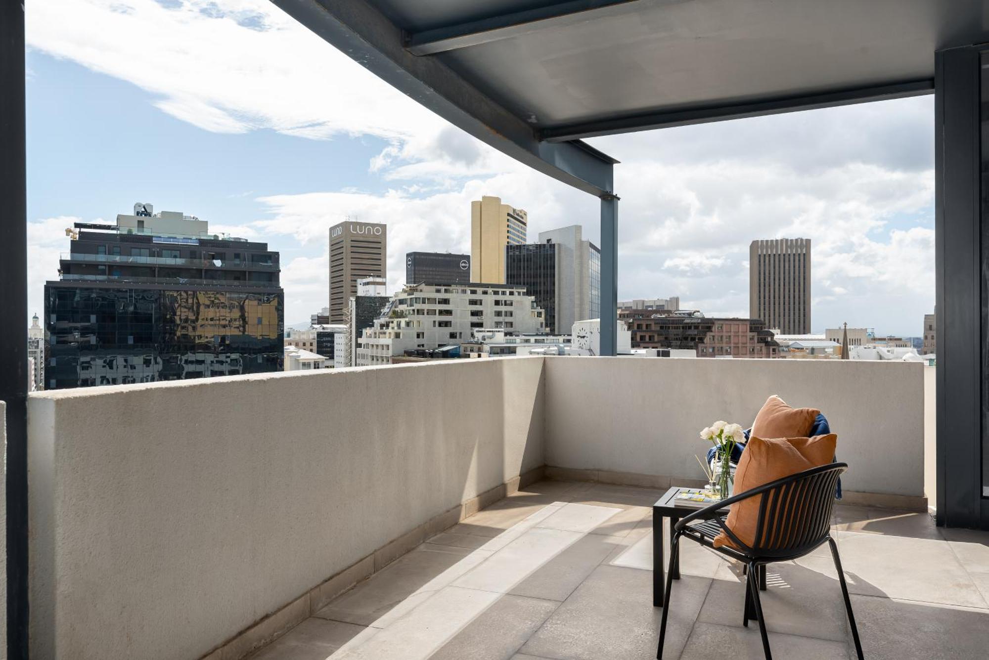 Hotel Neighbourgood Loop Street Cape Town