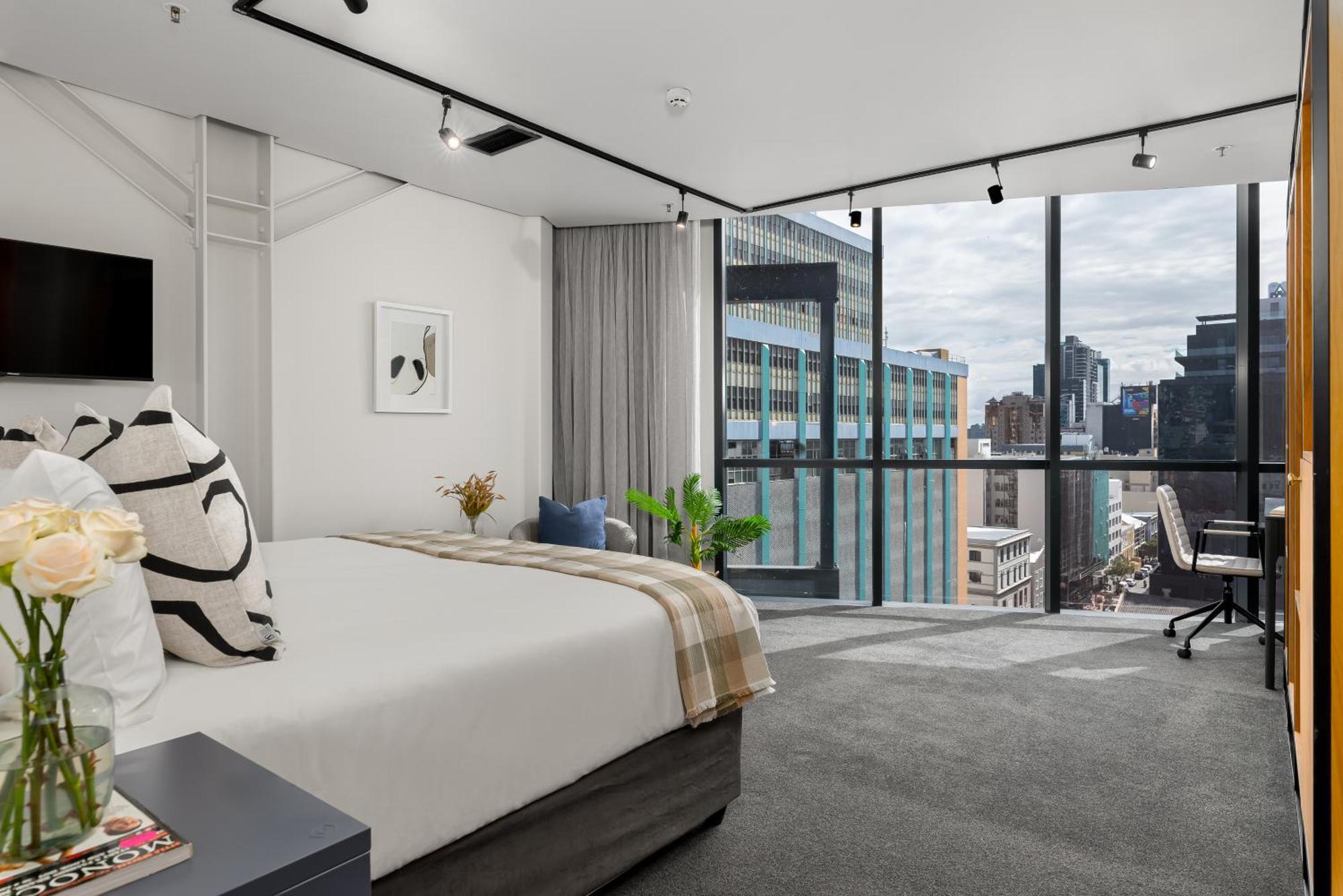 Neighbourgood Loop Street Hotel *